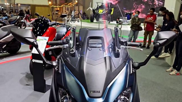 All-New 2024 Yamaha TMAX 560 The Biggest Luxurious and Greatest Scooter for Adventure on All Street смотреть онлайн