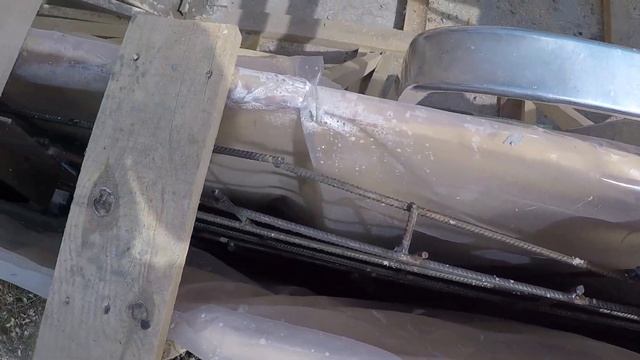 Заливаем Бетоном Огромный Бассейн! Часть 9! смотреть онлайн