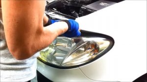 Mercedes W639 Vito Viano Remove headlamp headlight