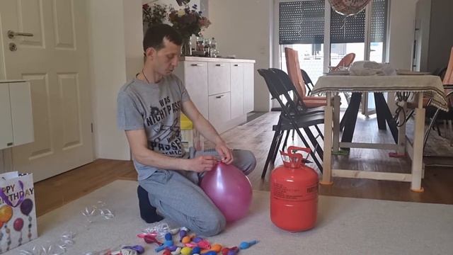 ДЕНЬ РОЖДЕНИЯ, ЕММА 1 ГОД, ПОЗДРАВЛЕНИЯ, ШАРИКИ... ЧАСТЬ 1 смотреть онлайн