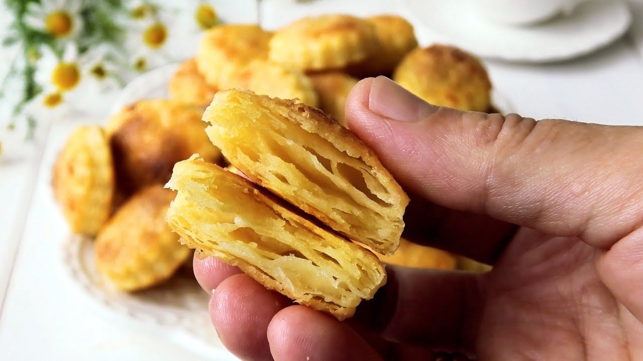 Если есть творог, то готовлю такое СЛОЁНОЕ ПЕЧЕНЬЕ!//Puff pastry cheese cookies