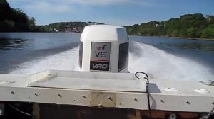 Tearin up the river with a Johnson 225 V6 on a 17' Bayliner at 50+ mph