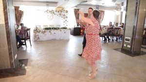 Кавказский танец на русской свадьбе. Лезгинка