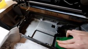 Меняем масло в промышленной швейной машинке Jack-F4