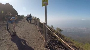 Mount Vesuvius (Italy) - Virtual Walk