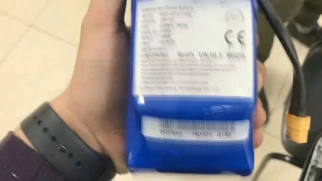 ОПАСНО Дешевый гироскутер или электросамокат,Не рискуйте своими деньгами. смотреть онлайн