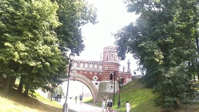 Прогулка по парку Царицыно/ катаемся на катамаране/ уточки