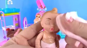 Барби Воспитательница Детского Сада для Пупсиков с Сюрпризами - Мультик с куклам