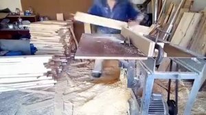 Фугование  крученой доски без рейсмуса руками