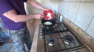 КОТЛЕТЫ ИЗ ЛЕЩА С САЛОМ ( очень вкусно )