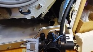 Замена второй помпы BPX2-112, сборка стиральной машины LG F14A8TD. Часть основная, завершающая)