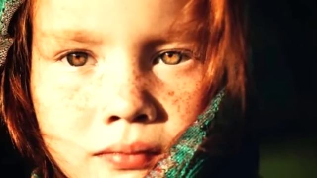 Одноклассник называл её уродиной, но когда она выросла, он начал кусать локти! смотреть онлайн