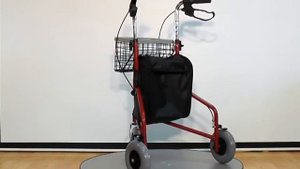 Ходунок-ролятор на трех колесах LK 7040