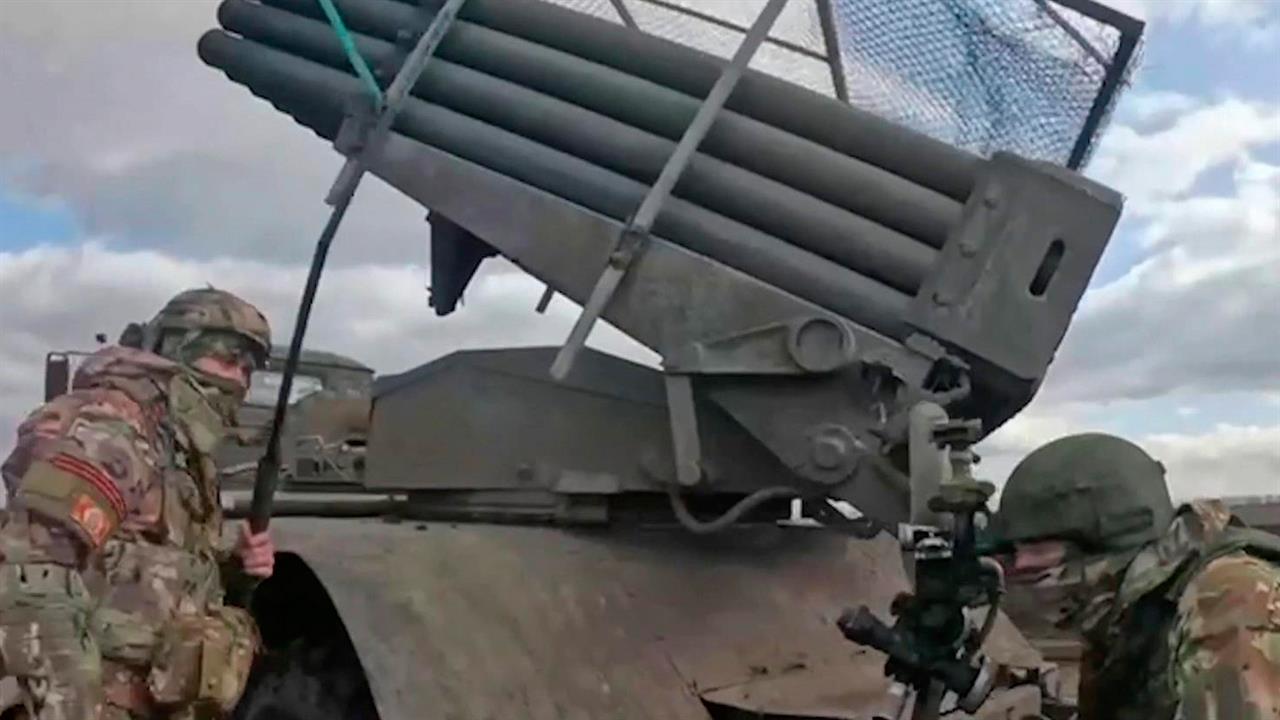 На правом берегу Днепра ВС РФ уничтожили бронетехнику, наблюдательные пункты и позиции ВСУ