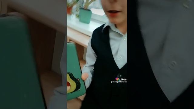 100 конфет в 100 пакетах