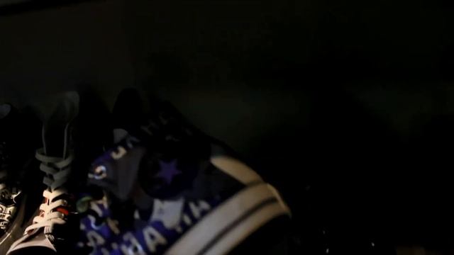 Обзор магазина Sneakerhead часть 1.avi