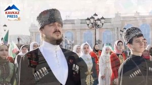 Дочь Кадырова посветила песню чеченским бойцам на Украине.