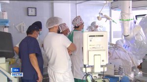 В Уфе хирурги провели уникальную операцию по удалению опухоли кишечника и метастазов в печени