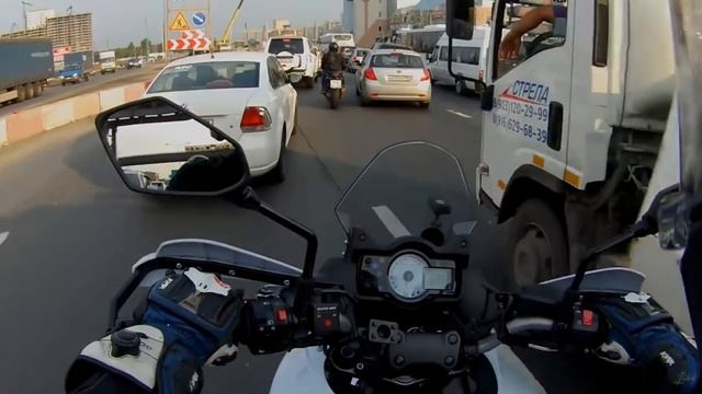 Настоящий мотоциклист или что ждать от автолюбителей