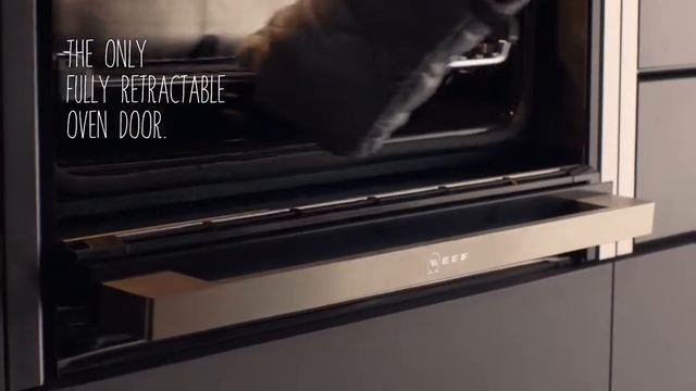 Технологии духовых шкафов NEFF - Slide & Hide смотреть онлайн