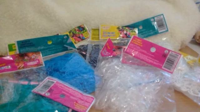 Распаковка резинок для плетения смотреть онлайн