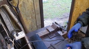 Пробойник (просечка) из подшипника и трубы для транспортерной ленты