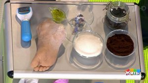 Домашние средства от потрескавшихся пяток. Жить здорово! Фрагмент выпуска от 19.12.2017