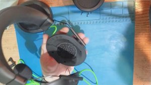 Вскрытие наушников razer blackshark v2 x