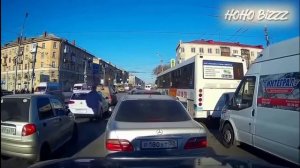 ПРИДУРКИ И НЕУДАЧНИКИ 80 УРОВНЯ НА ДОРОГАХ!!!