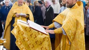 Освящение иконы «14000 младенцев в Вифлееме избиенных»