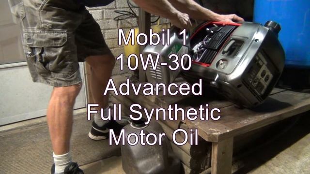 Honda EU2200i EU2000i 5 minutes oil change смотреть онлайн