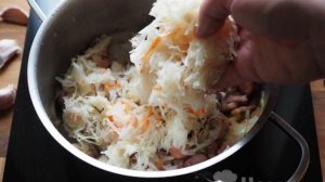 Бигус из квашеной капусты с мясом
