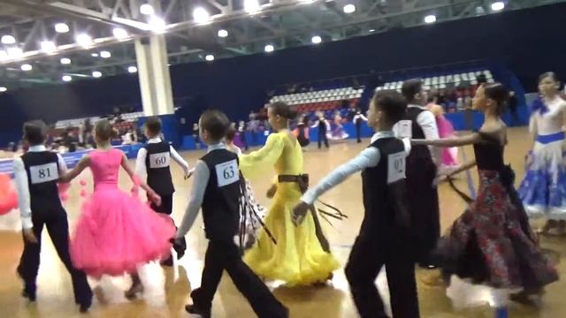 Первенство Москвы 2015 Юниоры-1 (Стандарт) Медленный вальс 1/16 финала смотреть онлайн