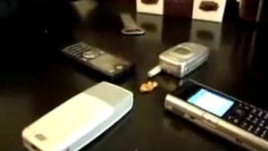 ВЛИЯНИЕ МОБИЛОК ЭЛЕКТРОМАГНИТНОЕ ИЗЛУЧЕНИЕ  МОБИЛЬНОГО ТЕЛЕФОНА