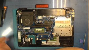 Обслуживание ноутбука HP Pavilion — 17-ab406ur. на платформе Quanta G37L (DAG37LMBAD1 rev D)