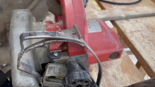 Restoring Rosalind, Episode 10.1: Our Rolling Bevel Saw смотреть онлайн