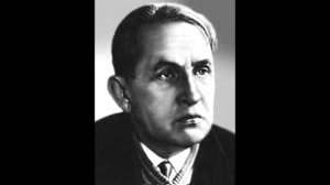 Ярослав Смеляков - Хорошая девочка Лида года назад