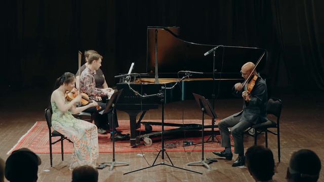 Kian Ravaei - Fantasy Variations (On a Theme by Dvořák) (2022) for violin, viola, and piano смотреть онлайн