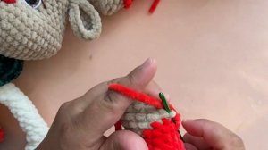 Новогодний олень крючком. #игрушкикрючком #амигуруми ￼