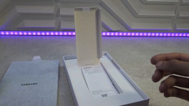 Samsung Galaxy Tab A9 Unboxing смотреть онлайн