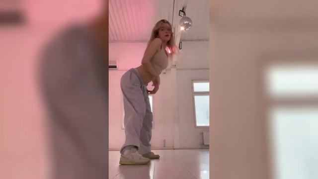 [???] ???: почему я танцую, как Милана Некрасова и все тиктокеры... ? ?? ????????????? + аффирмации смотреть онлайн