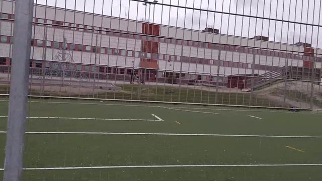 КАК ВЫГЛЯДИТ ШВЕДСКАЯ ШКОЛА // OUTSIDE OF SWEDISH SCHOOL