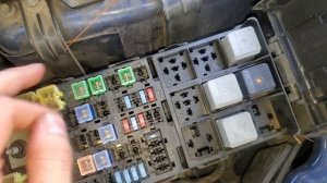 2007 Ford Fusion AC Relay and Fuse, Blower Motor Relay and Fuse location