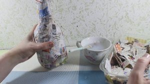 Бутылка из папье маше|Работа с папье-маше своими руками|Papier mache plate|/Поделки своими руками