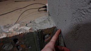 Установка маяков перед укладкой мозаики. Подготовка перед укладкой мозаики.