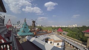 Кремль  и Вернисаж в Измайлово.