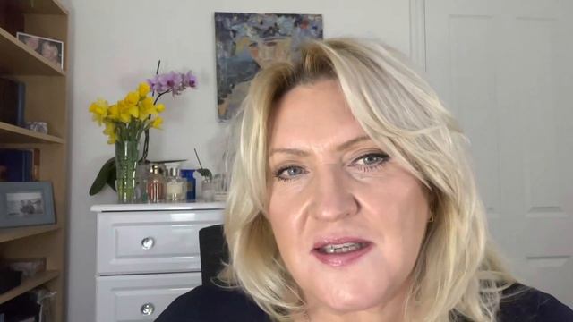 Помада Tom Ford ‘ Ellie ‘ (10) смотреть онлайн