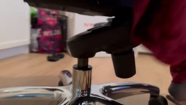 Кресло Metta Samurai s-3.04 скрипит после покупки