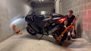 Hayabusa Gen III - Dynamoto Stand