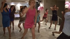 СВЕТА ЗАЖИГАЕТ НА СВАДЬБЕ